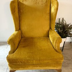 Vintage Mustard Yellow Wingback Chair – Bold Retro Style