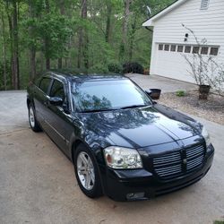 2006 Dodge Magnum (Will Trade 4 Cash And Motorcycle  Or Boat)