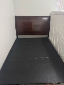 Full size mattress and retractable bed