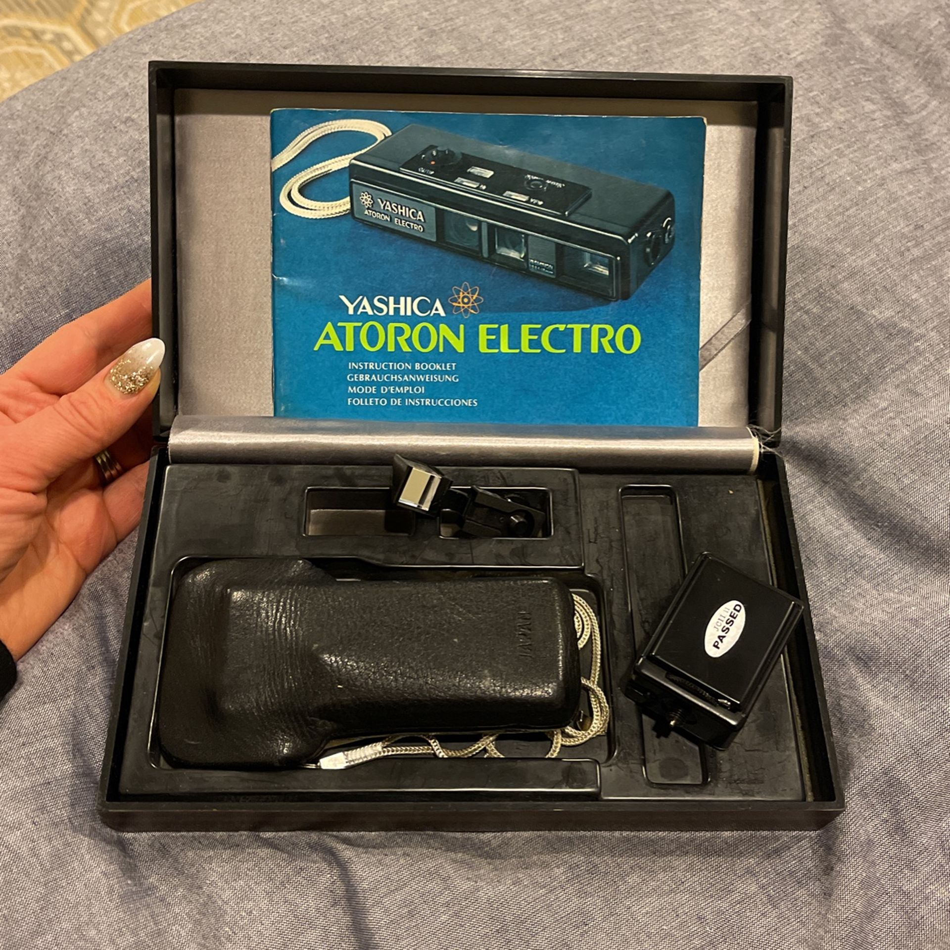 Yashica Atoron Electro Camera and CASE $100