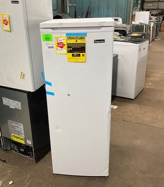 Magic chef standup freezer HMUF6WE
