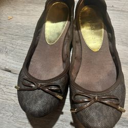 Authentic Michael Kors Flats(7.5)