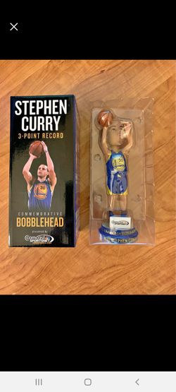 STEPH CURRY 3 POINT RECORD BREAKER BOBBLE HEAD