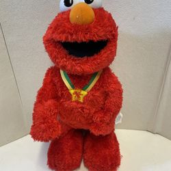 Fisher Price 2005 Tickle Me Elmo Sesame Street TMX Extra Special Edition 15"
