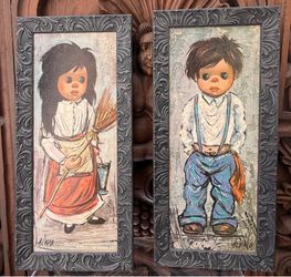 Vintage pair frames