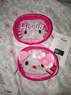 Hello kitty coin purse