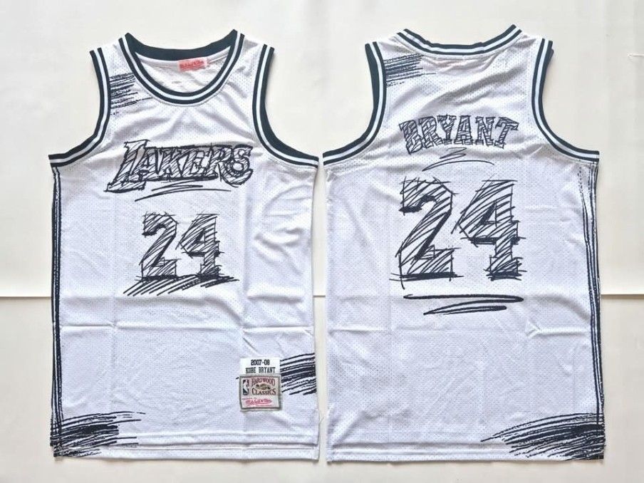 KOBE BRYANT LOS ANGELES LAKERS $50. CASH PLEASE!!