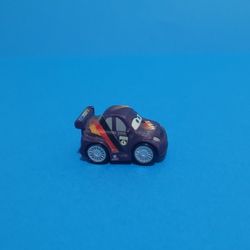 Disney Pixar Cars 2 Purple Micro Drifter Max Schnell