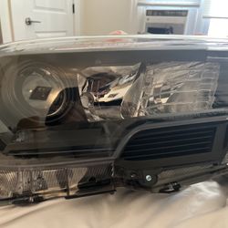 Toyota Tacoma Head Lights