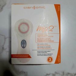 Clarisonic Mia 2 Sonic Facial Cleansing Brush System, Sea Breeze

￼

￼

￼

￼

￼

￼

￼


