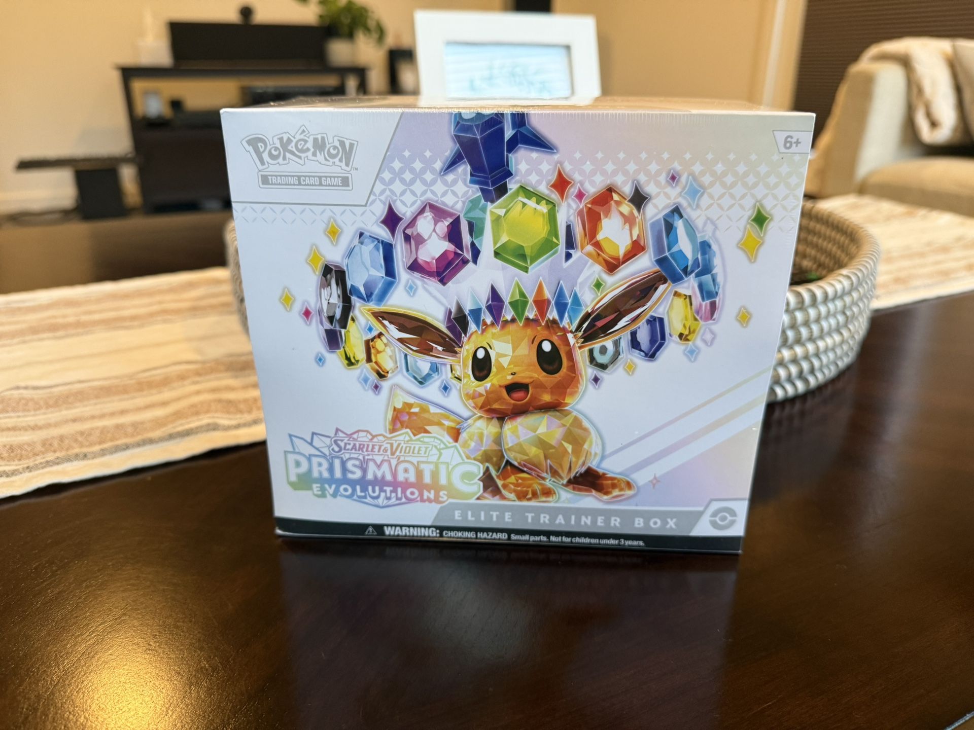 Prismatic Evolutions Elite Trainer Box (ETB)