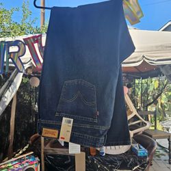 Levis Woman