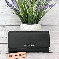 Michael Kors Black/Silver Wallet