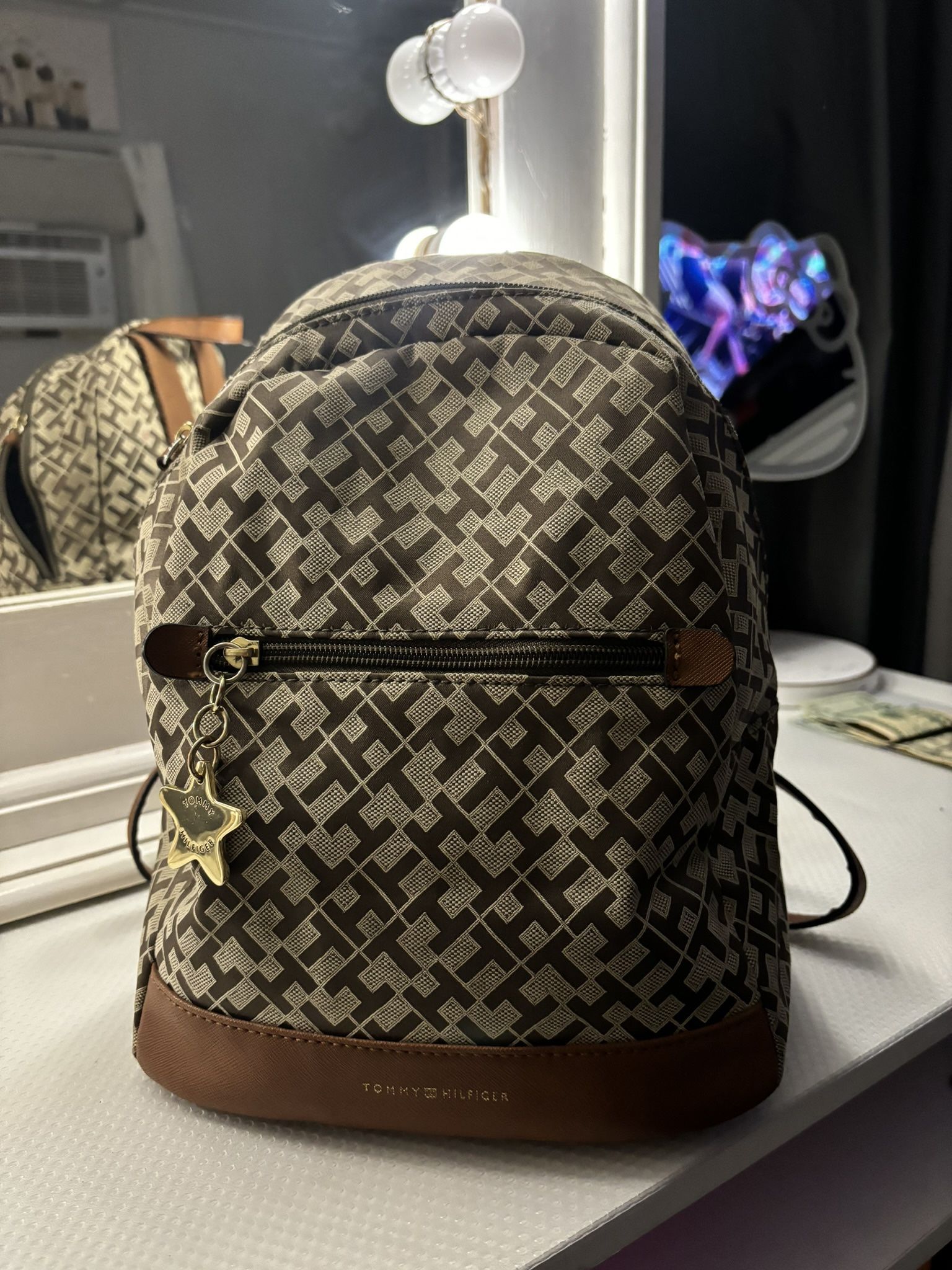Backpack π