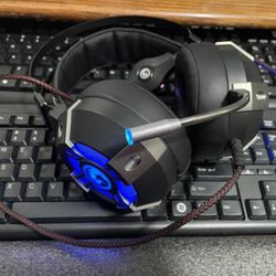 Gaming Headset w/Microphone