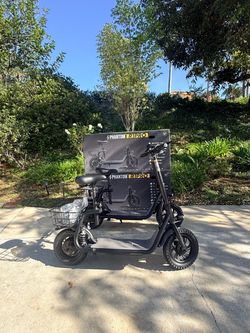 Electric Scooter with Seat - Phantom R1 Pro