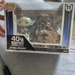 Funko Pop! Town: Star Wars Dagobah Yoda with Hut