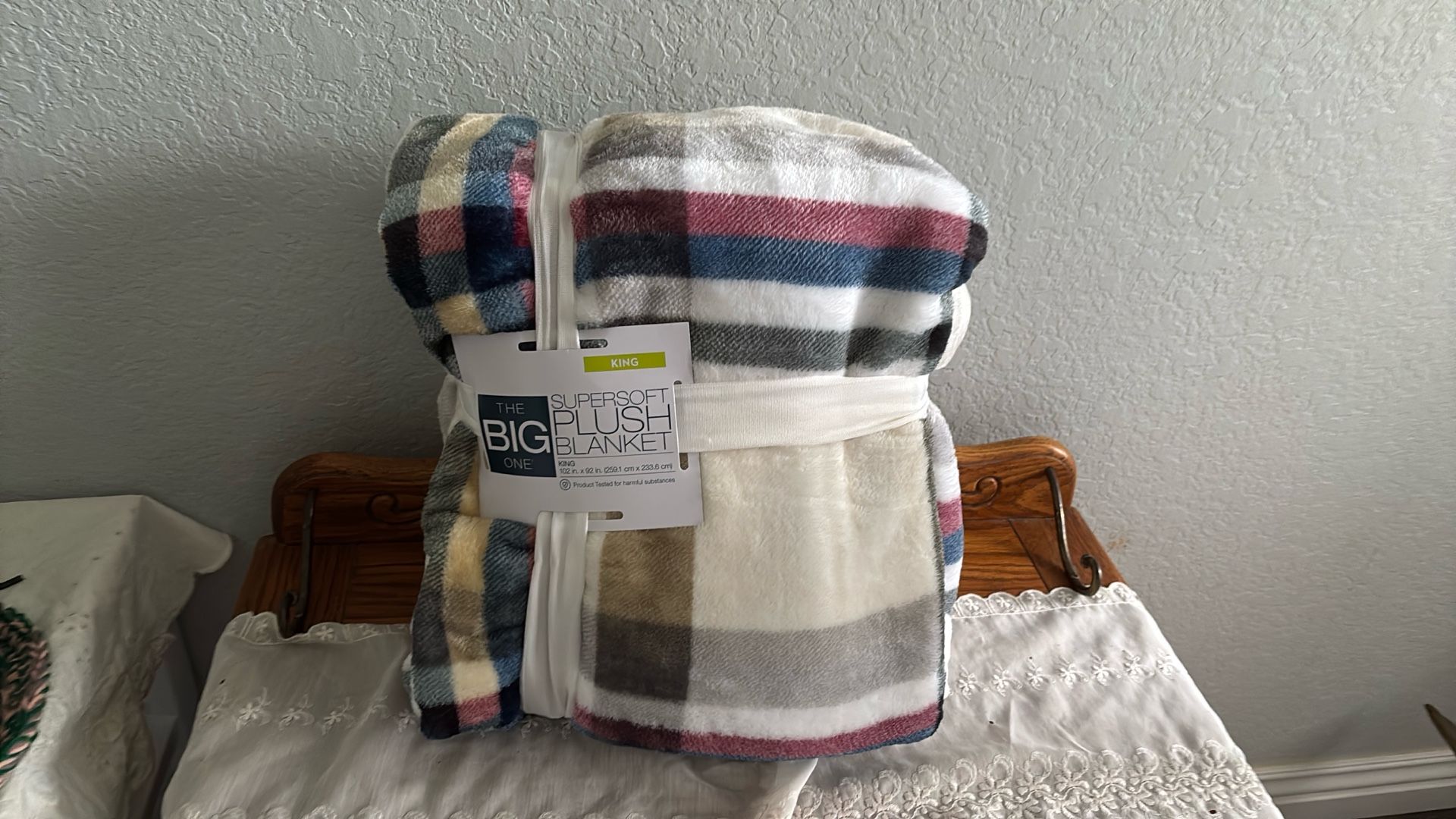 The Big One Soft Plush Blanket New
