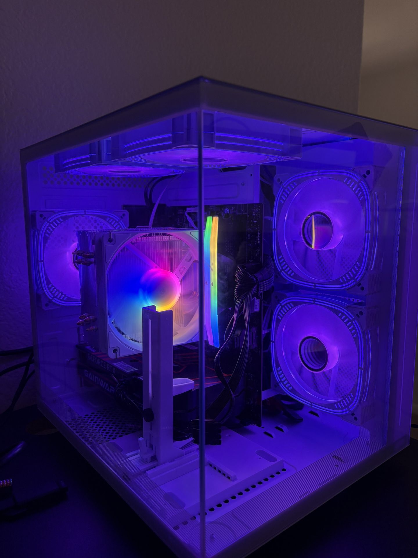 3070 Windows 11 Pro 240 FPS On Cs2 120 FPS On Fortnite 220 FPS on R6