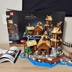 Lego Viking Village 