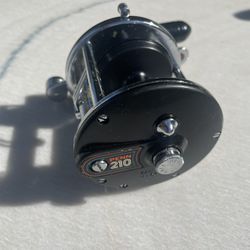 Penn 210 Levelwind Fishing Reel - Cleaned And Serviced With HT-100 Drags
