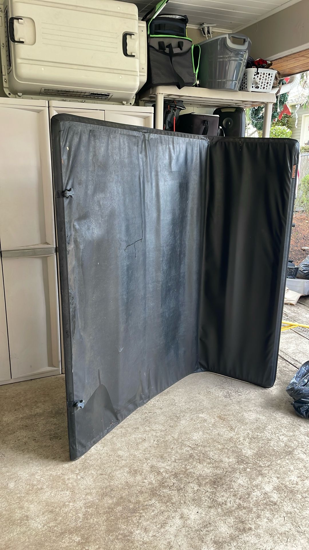 Truck bed cover fits Mitsubishi 2006 raider