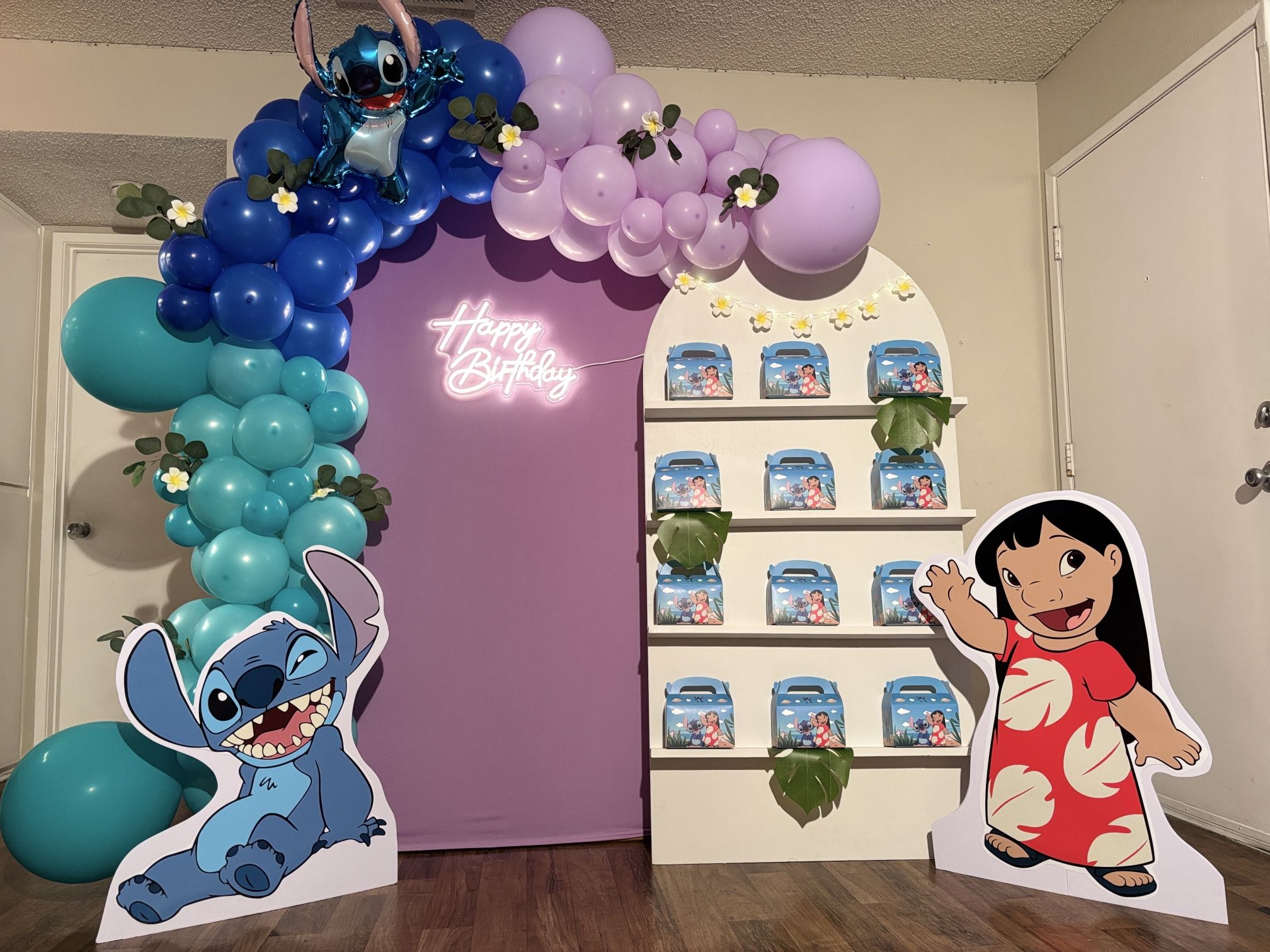 Lilo & Stitch Balloon Garland 