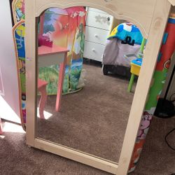 Kids Dresser Mirror