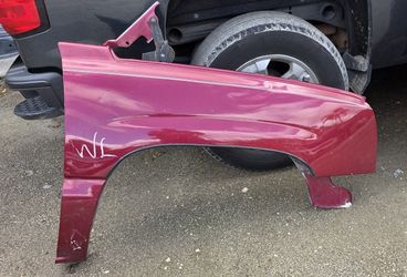 Chevy Silverado Hood & Fender Parts