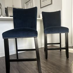 Steve Silver “24in Camila Counter Stool”Set of 2 (Blue Velvet)