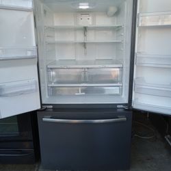 Refrigerator Stainless 