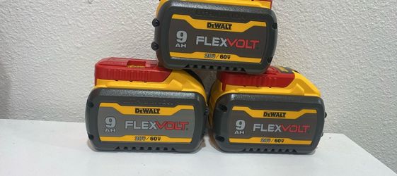 Dewalt 9ah flex volt sold separately( 130 $$$ each )