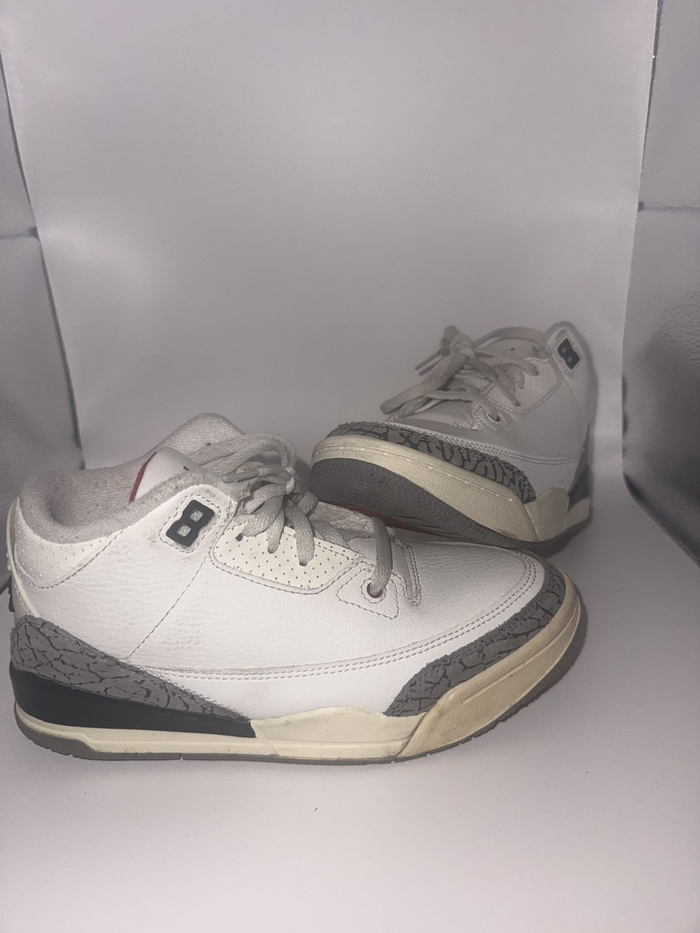 Jordan 3 Size 2.5