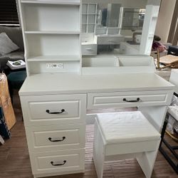 White Vanity - LED Lights - Assembled 