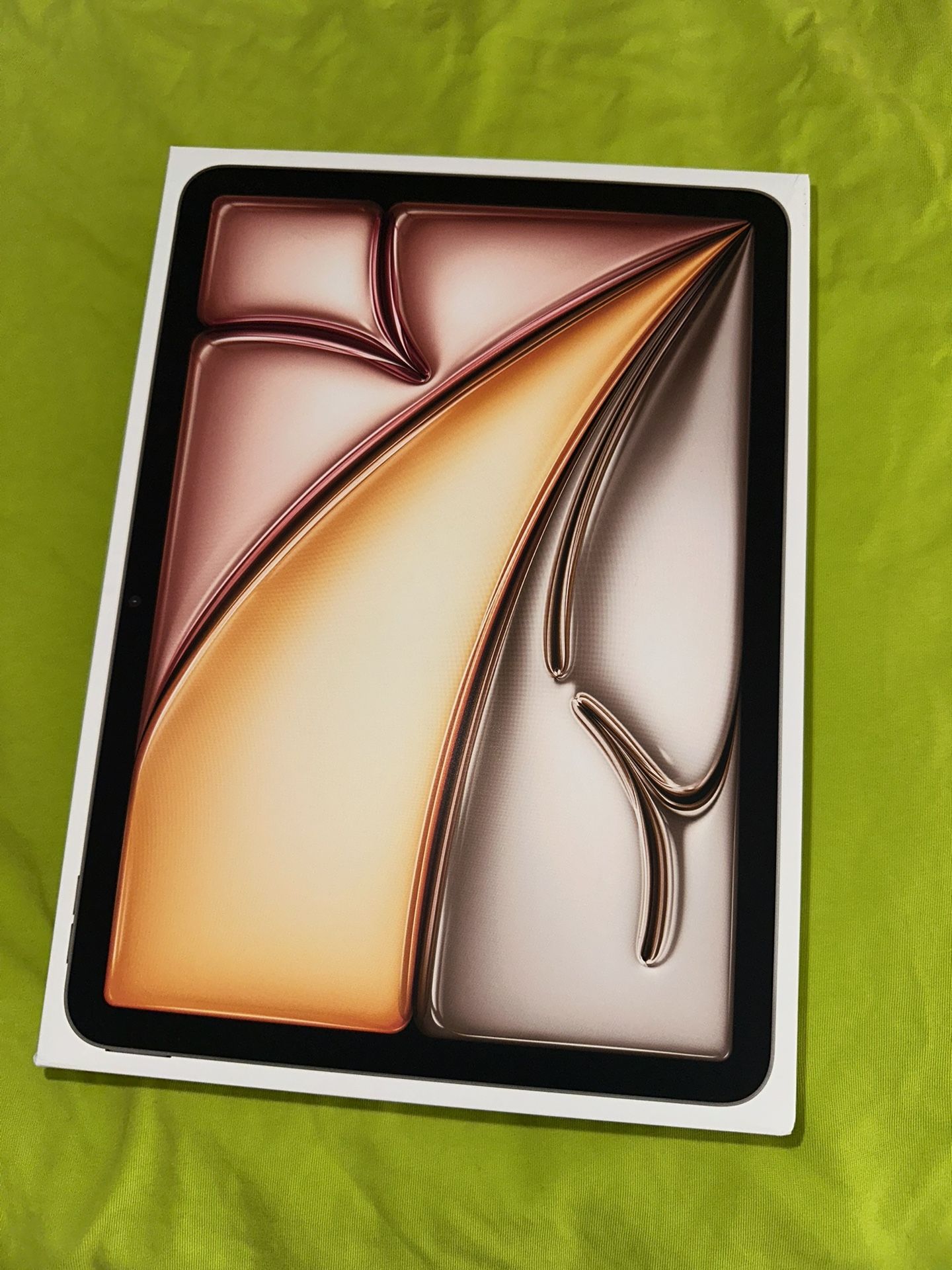 Apple iPad Air Starlight 11” M3 New Sealed 