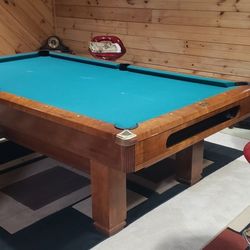 Brunswick Hawthorn Pool Table – Complete Set – Solid Wood – Moving Sale – Must Sell