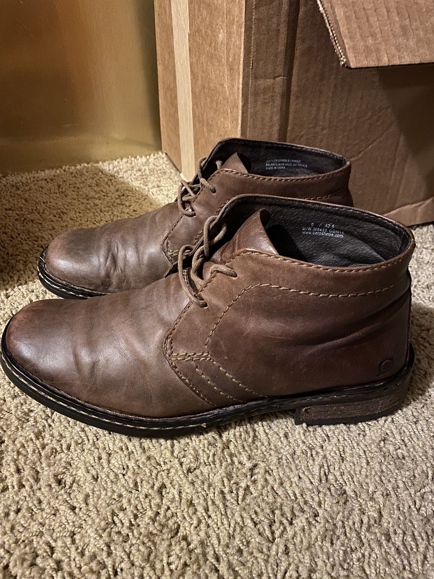 Born Brown Leather Boots Size 9 Super Comfy!