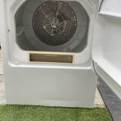 Electric Dyer 