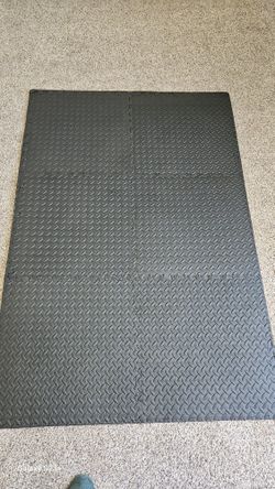 Rubber Tile For Home Fitness.