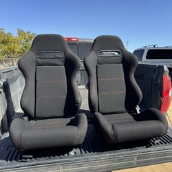 Black Racing Bucket Seats 