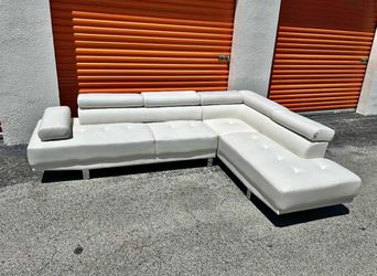 Sectional sofa