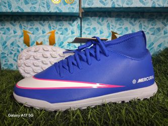 Turf soccer shoes us sizes 4.5y