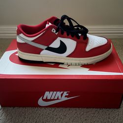 Chicago Split dunks, Size 8.5 Women