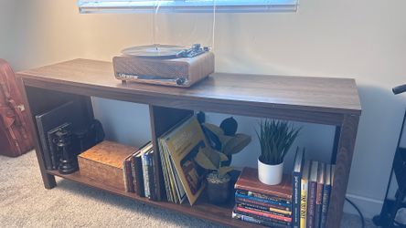 Cabinet shelf storage
