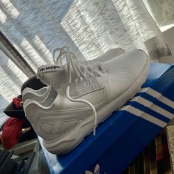 Adidas - Size 12 - $Make Me An Offer 