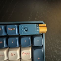 Retro Bluetooth Keyboard