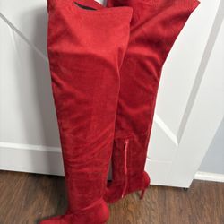 New Liliana Suede Red 4” Heel Stiletto Side Zipper Boots Size 6