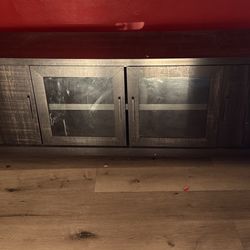 TV Stand / Dresser With Storage 