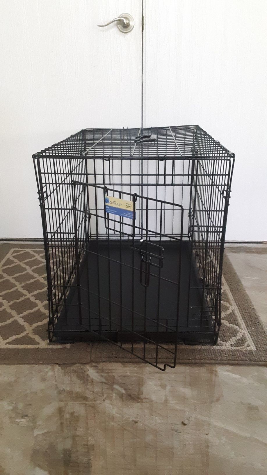 Folding Black Wire Dog Crate- Medium- (Never Used) (san jose south)
