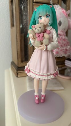 Hatsune Miku Anime Figure Pink Dress
